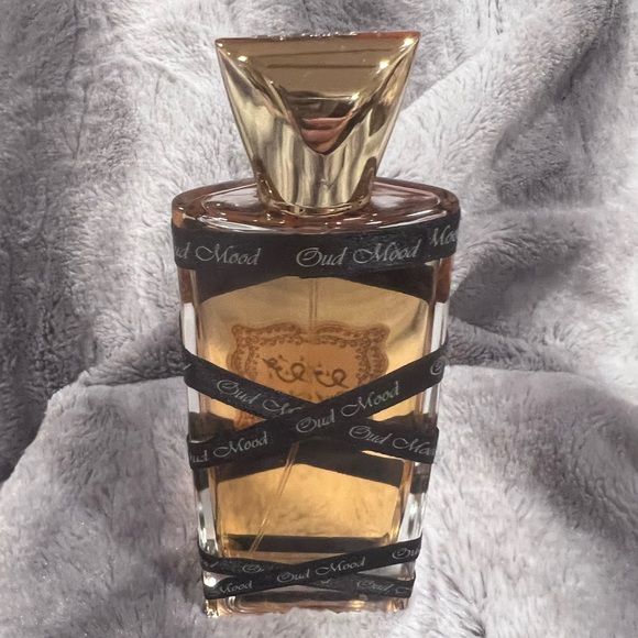 Lattafa Oud Mood Parfum Spray - Picture 5 of 8